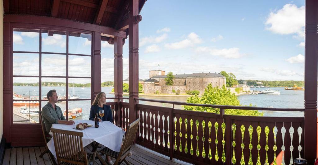 Waxholms Hotell Vaxholm Exterior foto